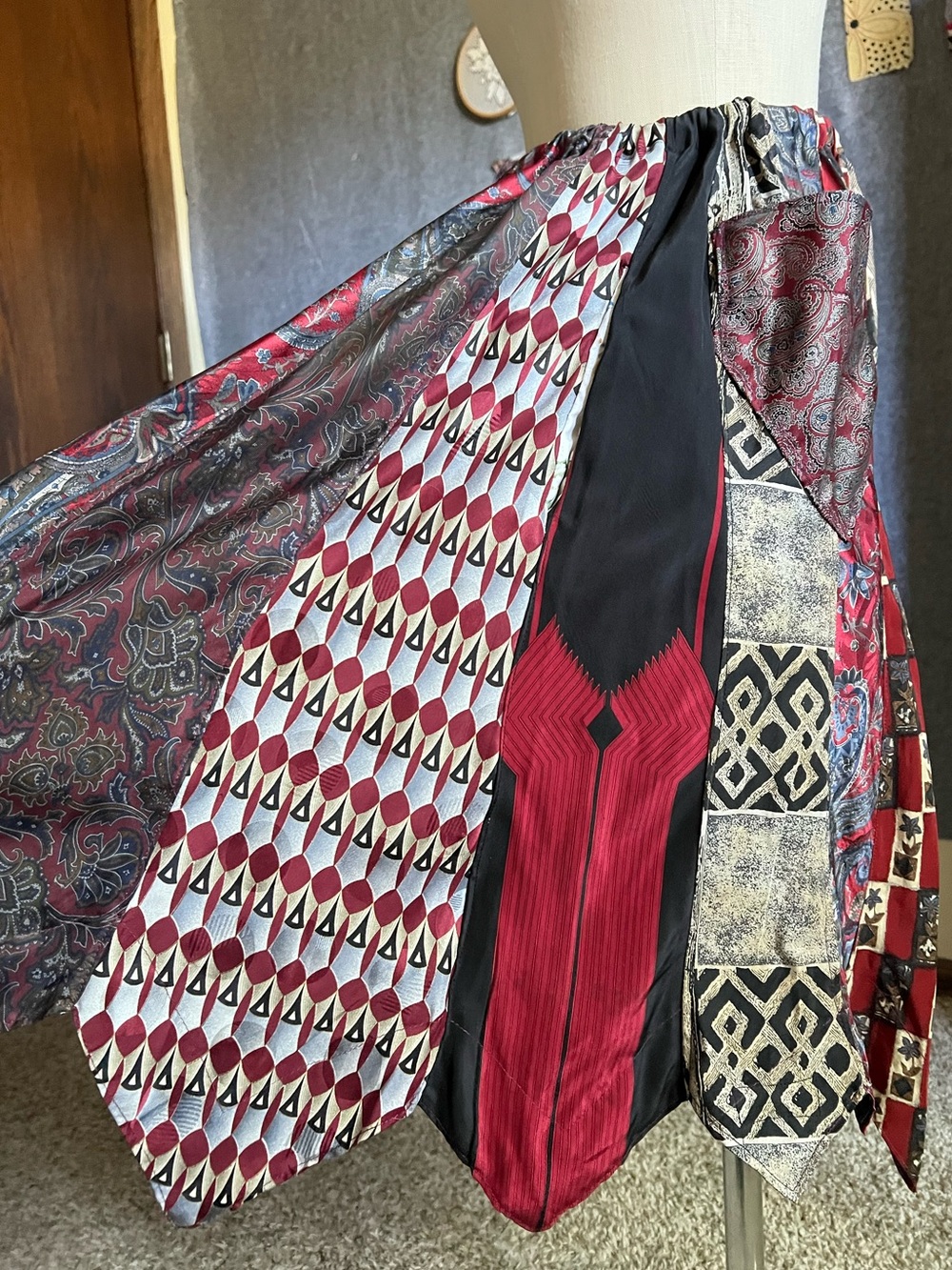❤️Necktie Skirt - Sustainable Fashion ❤️